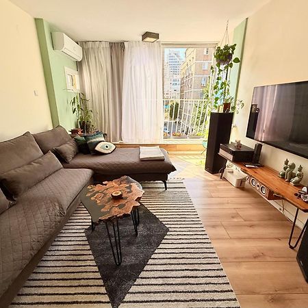 High-End Apartment , With A Private Parking And An Elavator Tel Aviv Esterno foto